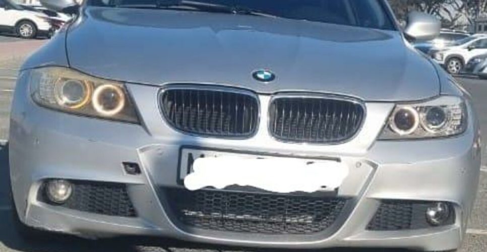 بي إم دبليو 323 2012