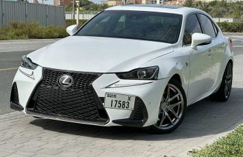 2019 Lexus IS350
