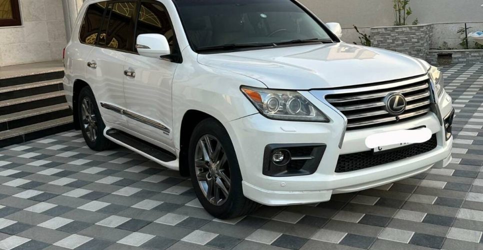 2015 Lexus LX570