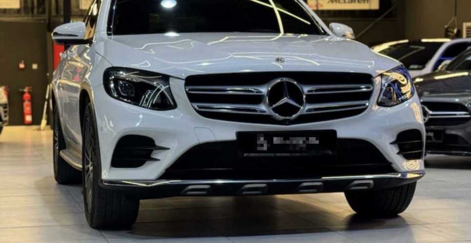 مرسيدس GLC 300 موديل 2019 لون أبيض