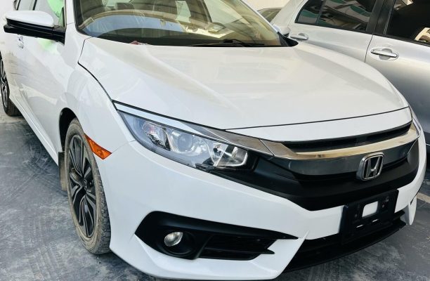 2016-2 Honda Civic White